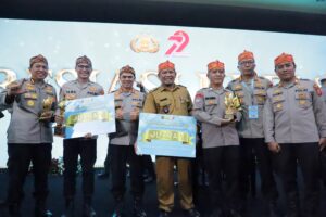 Meraih 5 Juara di Ajang Awarding Day Apresiasi Kreasi Polri Kabid Humas Polda Jabar Diapresiasi Kapolri