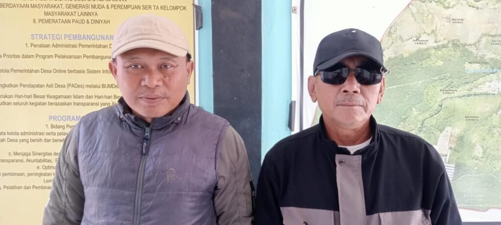 Kisah Jurnalis Yang Hilang Tasnya di Saat Setelah Sholat Zuhur. Kejadiaan Ini mendapat Kecaman Dari Teman-Teman Seprofesi.