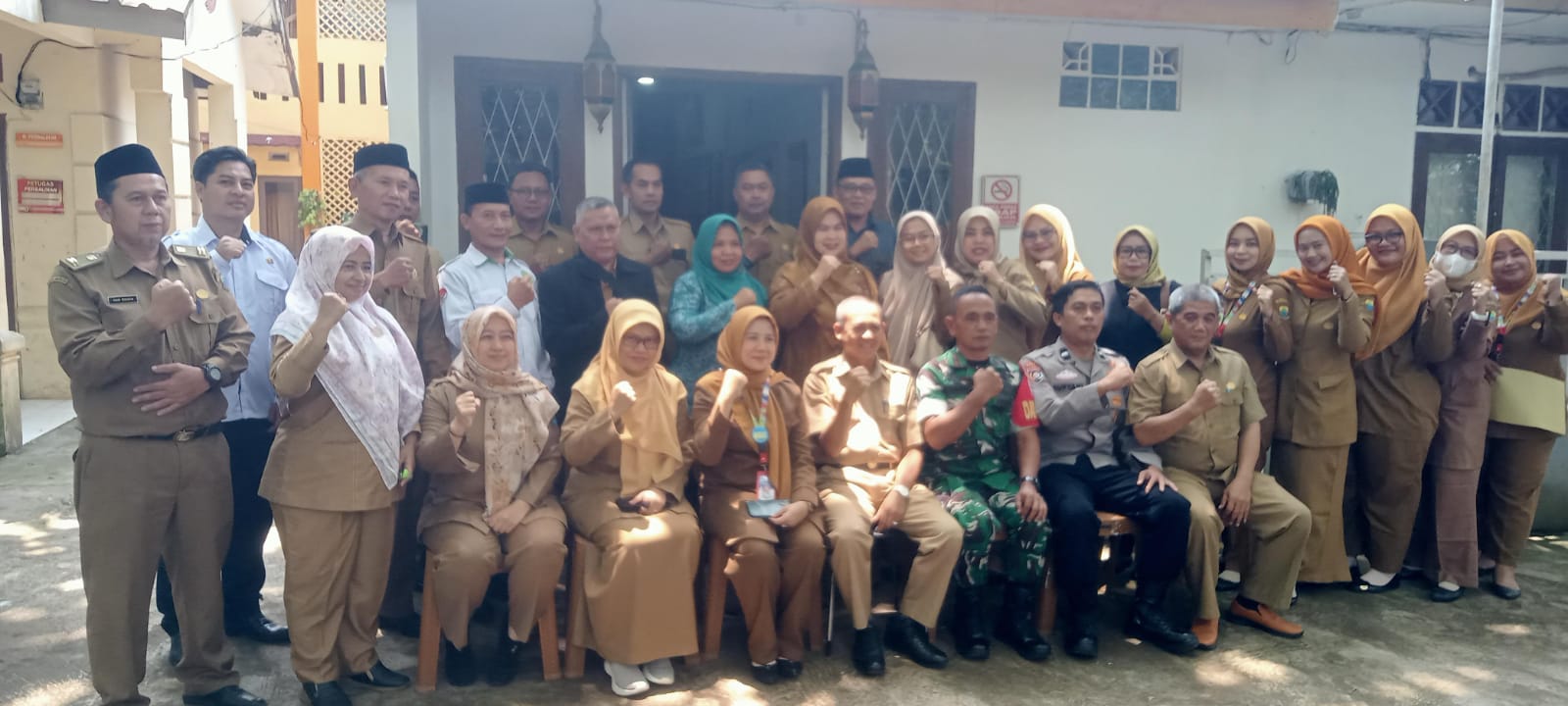 LOKMINTRI Dan Monev ILP Dinkes Cianjur Di Puskesmas Kademangan, Camat Mande : Tingkatkan Mutu Pelayanan Pada Masyarakat