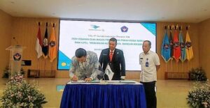 DUKUNG SDM UNGGUL DI INDUSTRI AVIASI, GARUDA INDONESIA BERI DUKUNGAN PENDIDIKAN TEKNIK PENERBANGAN BAGI CALON MAHASISWA BERPRESTASI