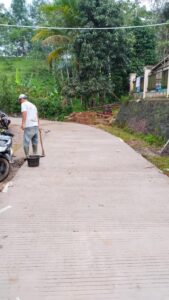 Pembangunan Rabat Beton Jalan Desa Wargasari Gunakan Anggaran Rp98 Juta